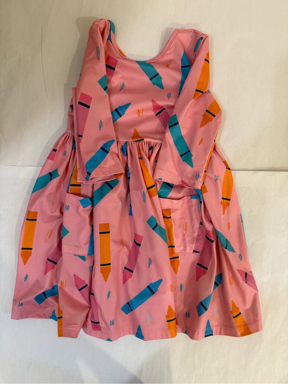 Mila & Rose Crayon Print Kids Casual Dress Size 4